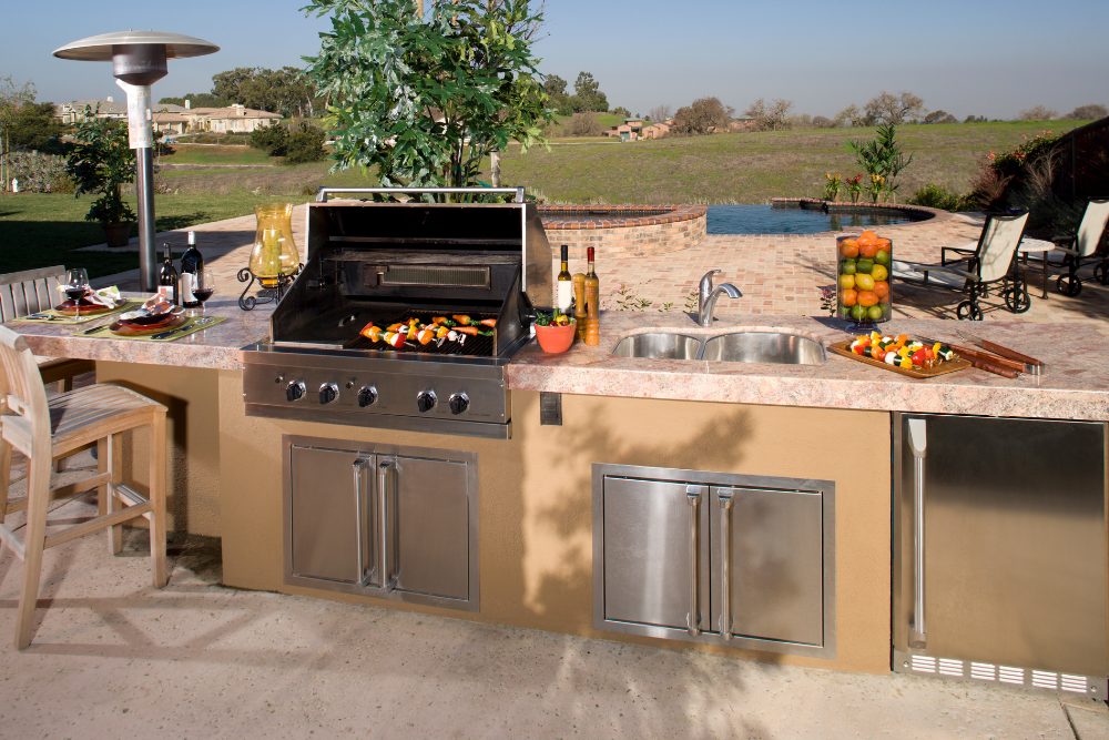 Outdoor Kitchen 3