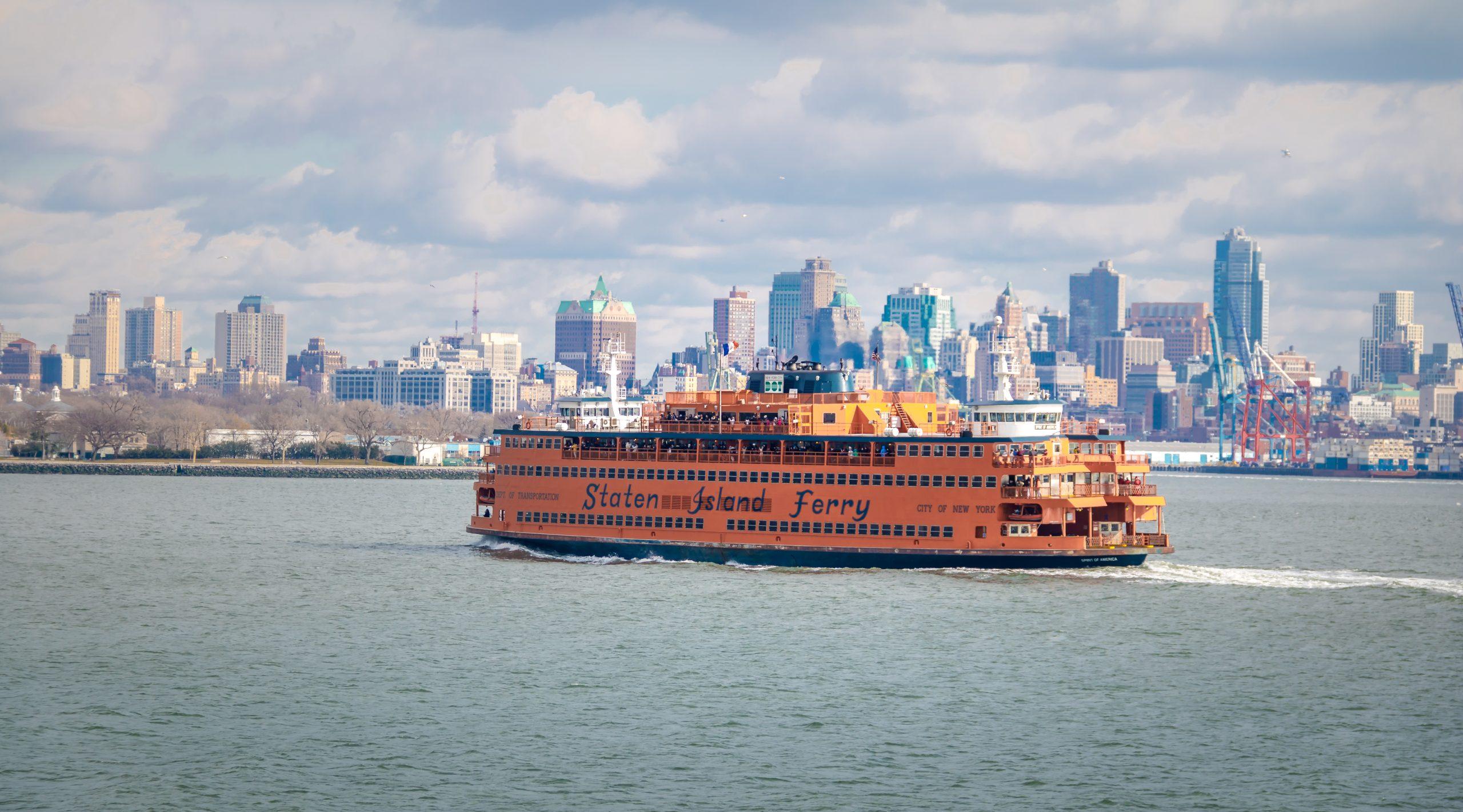 staten island ferry and lower manhattan skyline 2022 03 30 00 27 12 utc scaled