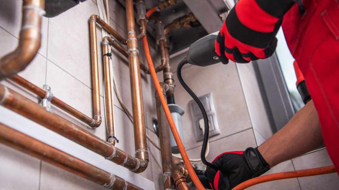 hvac worker with natural gas detector 2025 04 01 03 36 01 utc